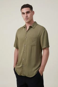Cotton On Men Cuban Short Sleeve Shirt