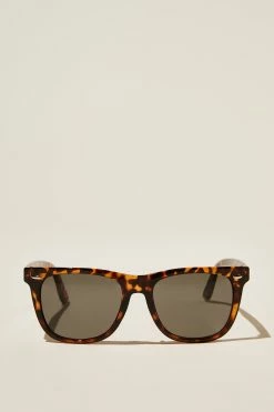 Cotton On Men Beckley Sunglasses