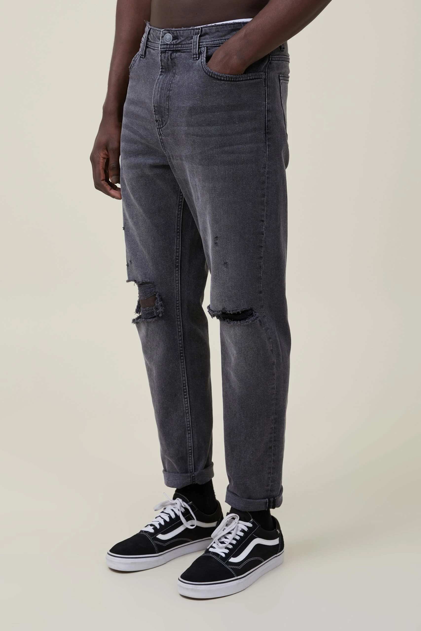 Cotton On Men Relaxed Tapered Jean - Image 2