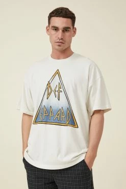 Cotton On Men Oversized Vintage T-Shirt