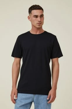 Cotton On Men Organic Regular Fit Crew T-Shirt