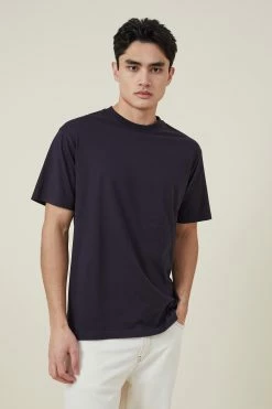 Cotton On Men Organic Loose Fit T-Shirt