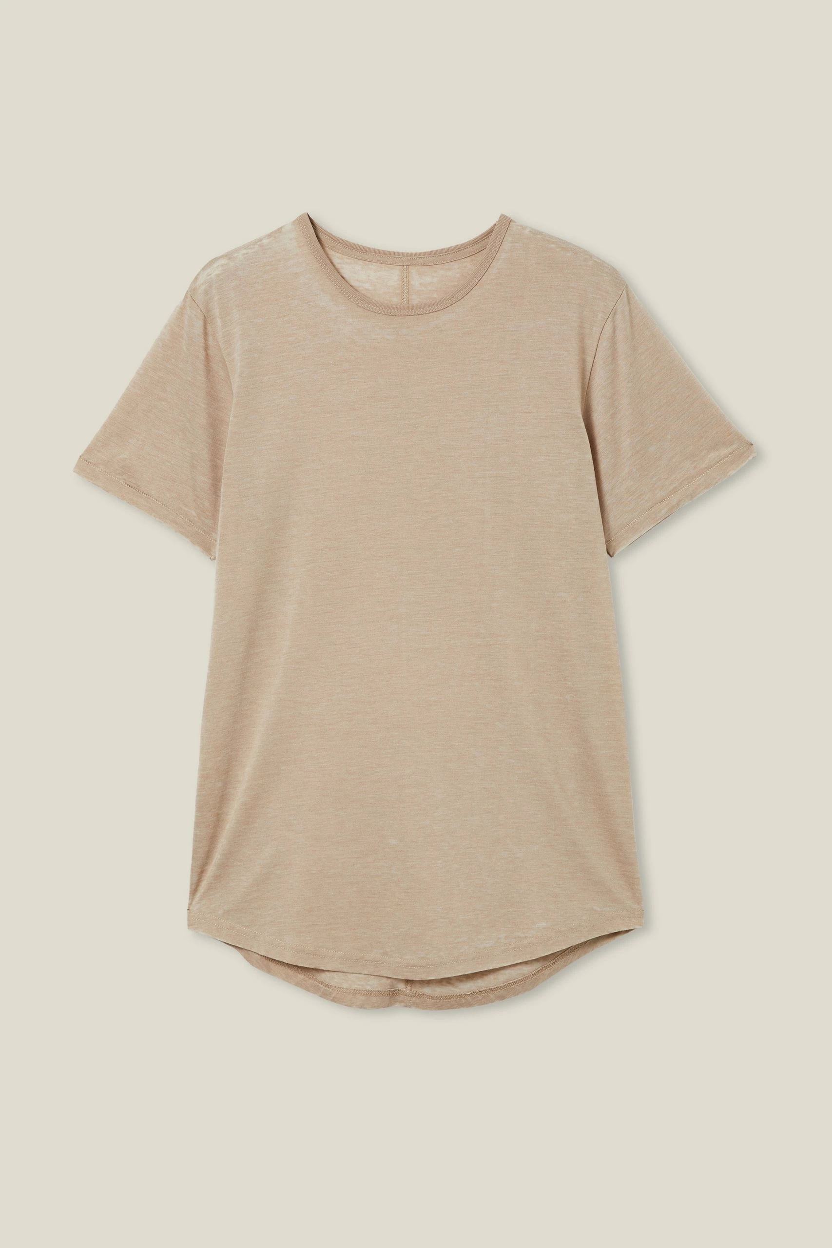 Cotton On Men Scooped Hem T-Shirt - Image 4