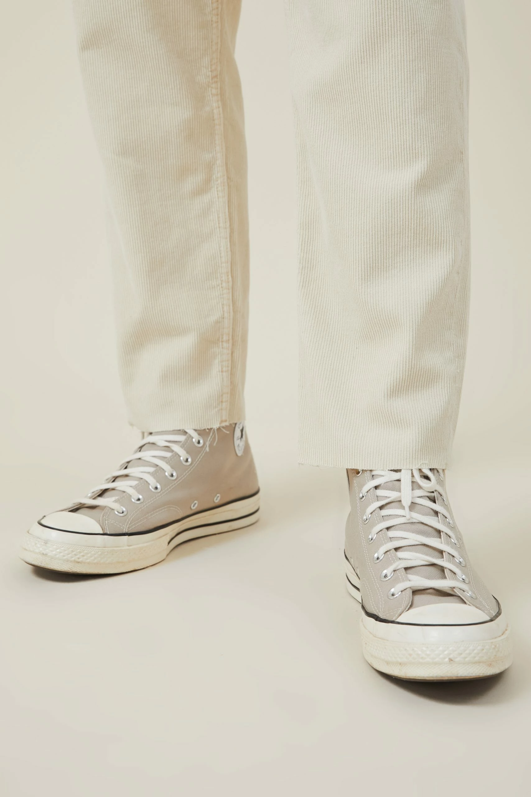 Cotton On Men Crop Tapered Jean - Image 4