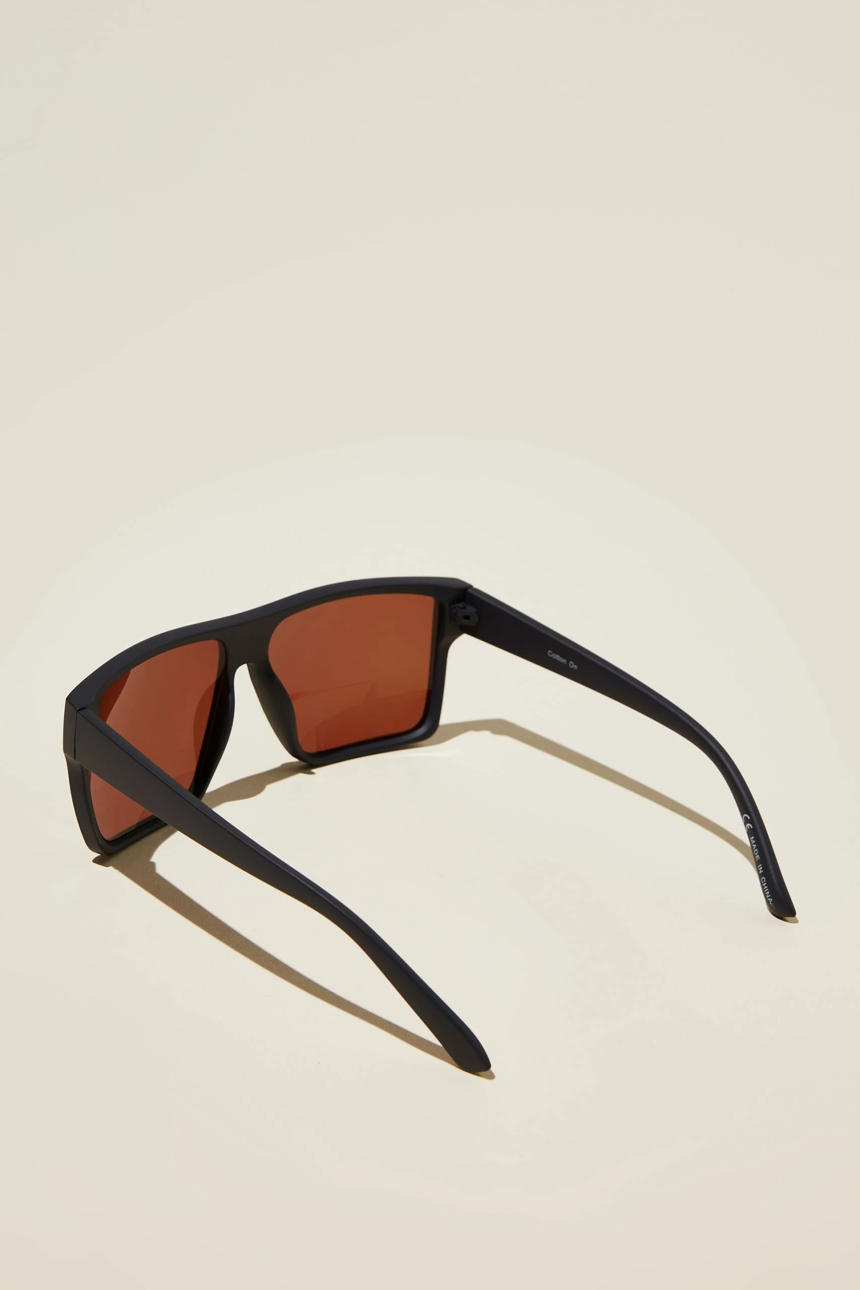 Cotton On Men Adventure Cr39 Sunglasses - Image 3