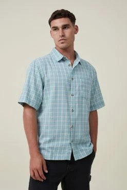 Cotton On Men Eddie Short Sleeve Shirt