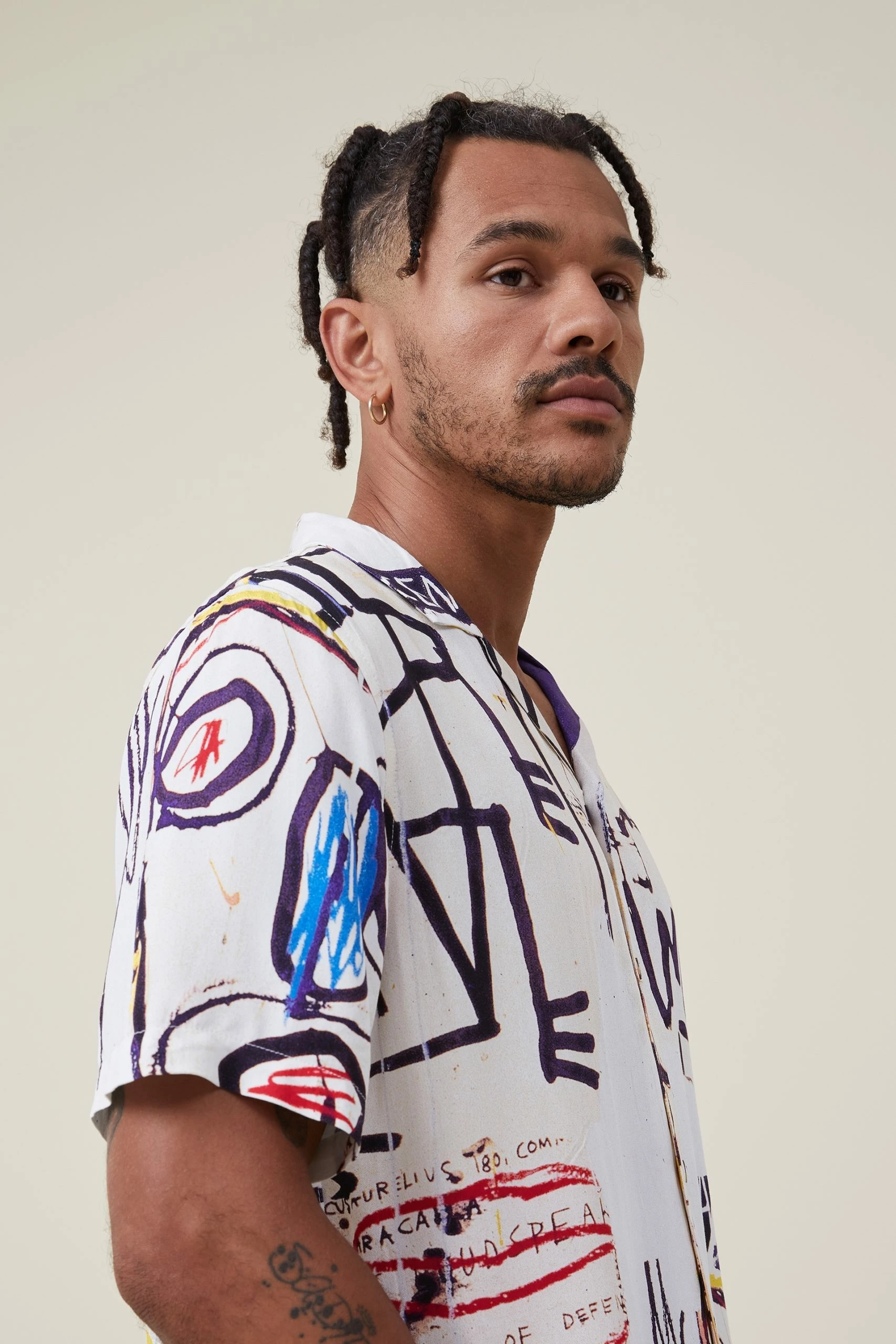 Cotton On Men Basquiat Short Sleeve Shirt - Image 4