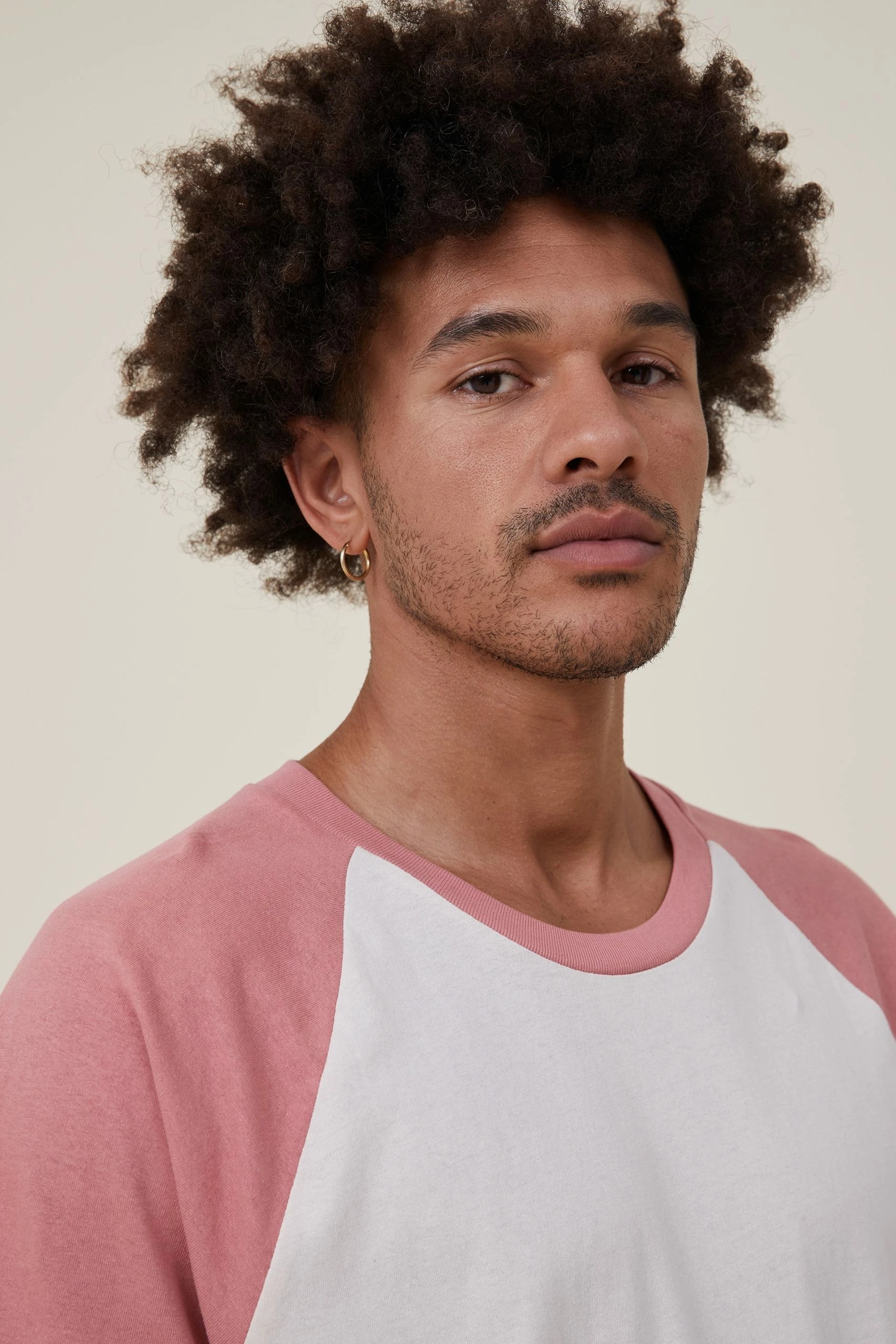 Cotton On Men Loose Fit Raglan T-Shirt - Image 4