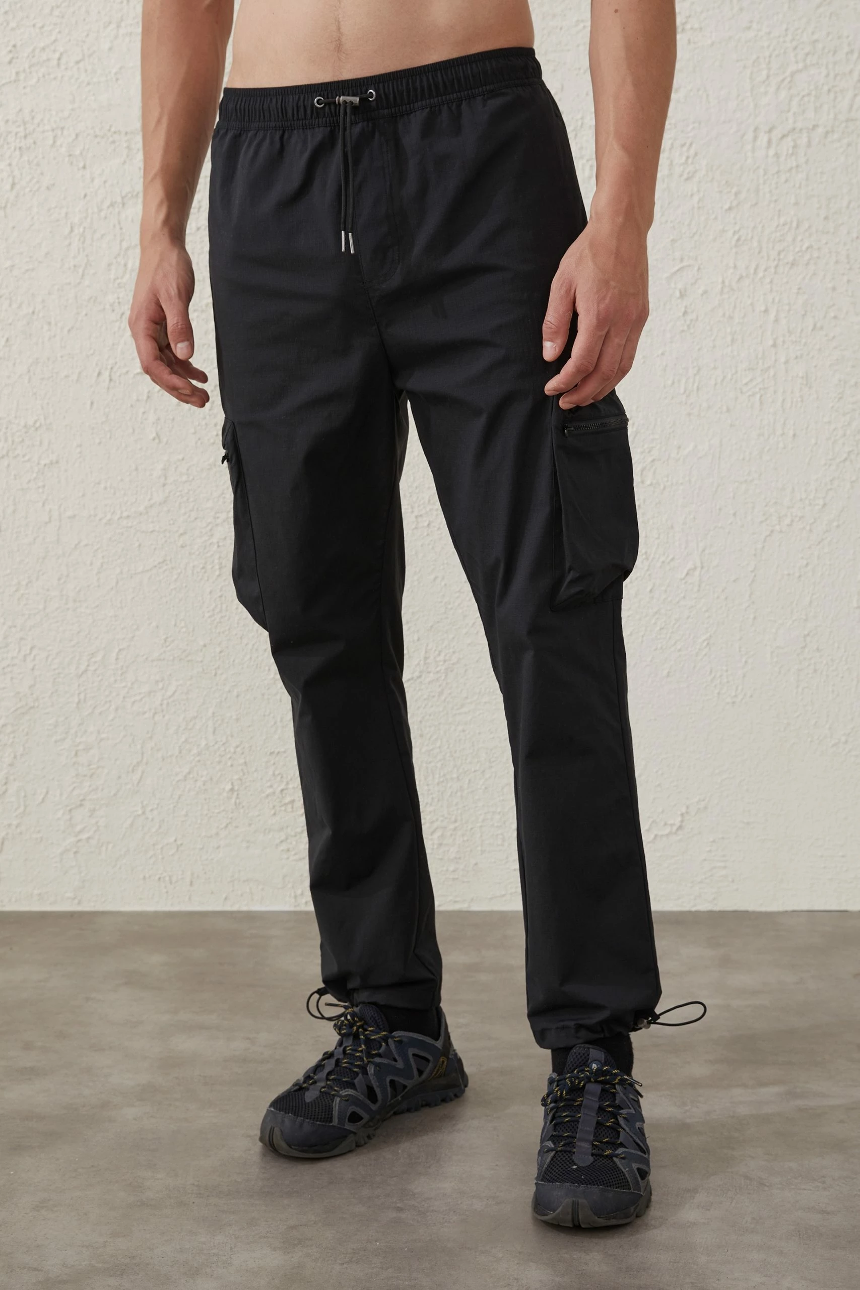 Cotton On Men Active Hyperlite Cargo - Image 2